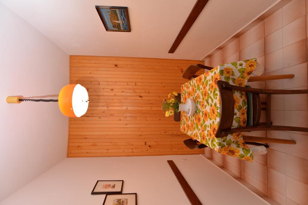 Apartment Near The Sea 650 Rabac Eksteriør billede