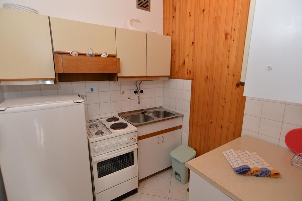 Apartment Near The Sea 650 Rabac Eksteriør billede
