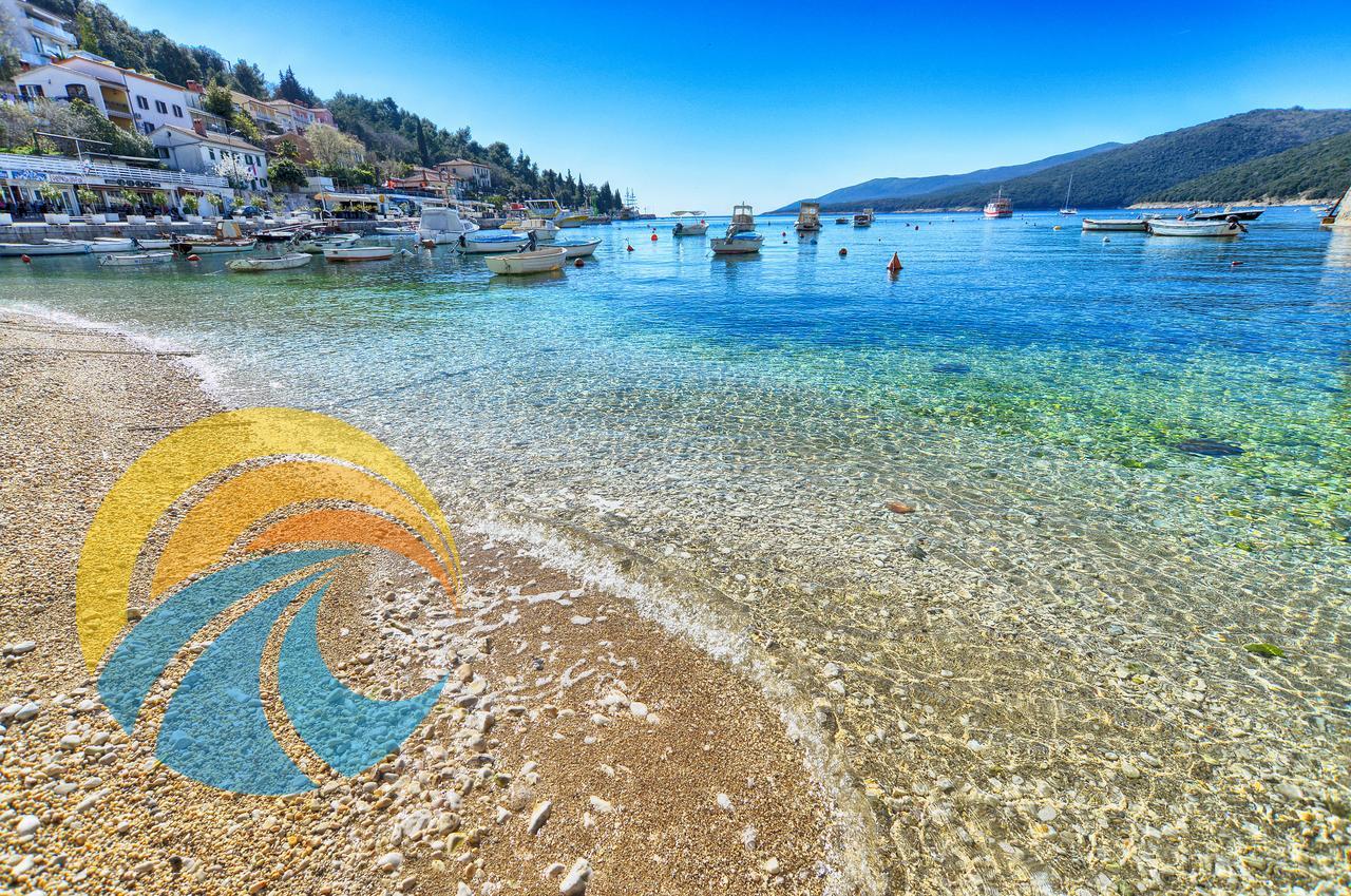 Apartment Near The Sea 650 Rabac Eksteriør billede